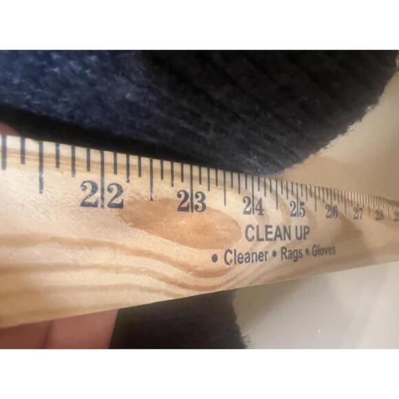 cabi Gray Button-Up Cardigan Sweater Big Pearl Buttons Size Medium Cozy Soft - Picture 10 of 10